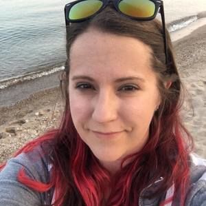 Meet your Posher, Alissa
